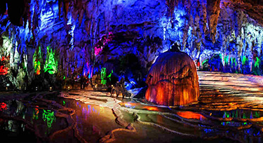 【廣西百色】選高品質(zhì)LED投光燈，客戶不遠千里選光臣