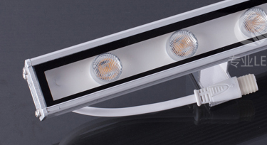 光臣照明打造城市中的“夜巴黎” 絕招在于LED線條燈！