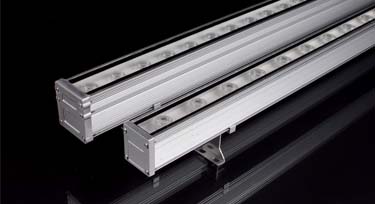 哈薩克斯坦的馬克問了一個關(guān)于洗墻燈的問題