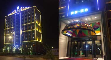 亮化做得好 LED護(hù)欄管為美豪麗致酒店吸睛